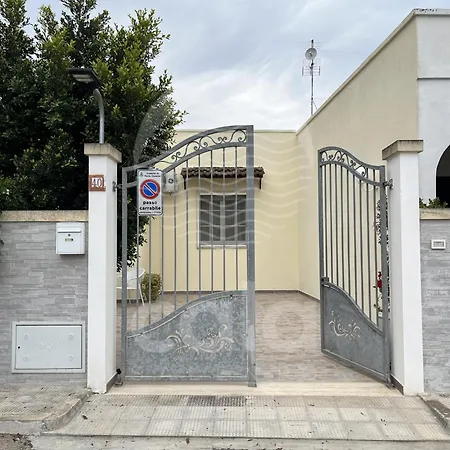 펜션 Dolce Luna By Cala Salento